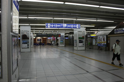 小倉駅構内