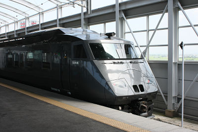 787系