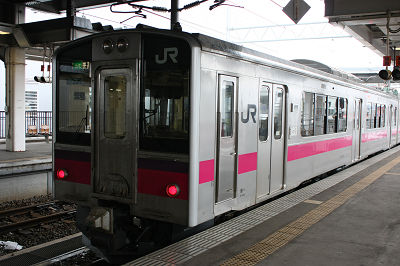 701系