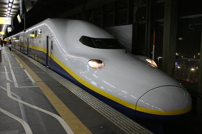 E4系
