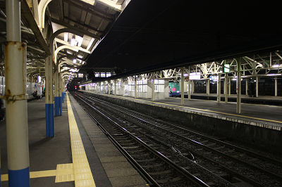 静かなホーム