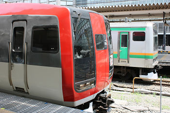 発車前に